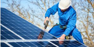Installation Maintenance Panneaux Solaires Photovoltaïques à Lanrelas